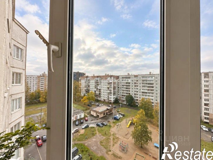 3-комн квартира улица Гайдара, 44,  д. 44