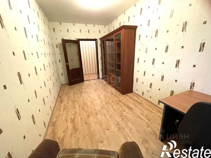 4-комн квартира улица Гайдара, 54 к1,  д. 54 к1
