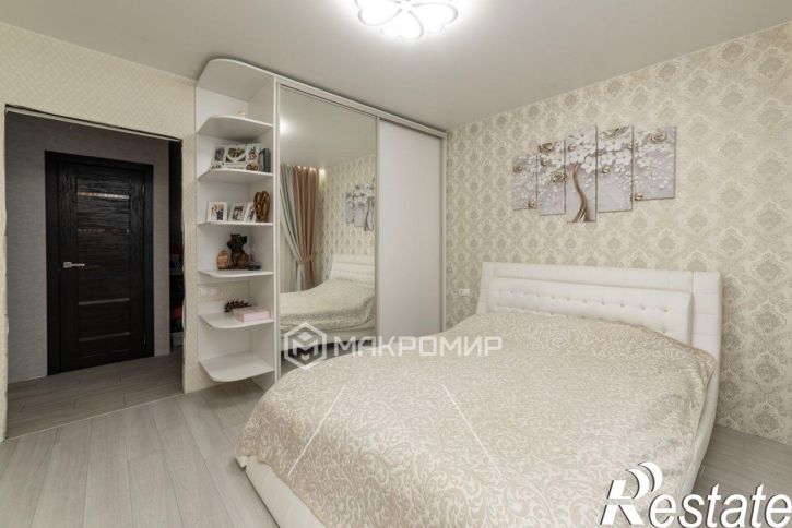 2-комн квартира проспект Обводный Канал, 107,  д. 107