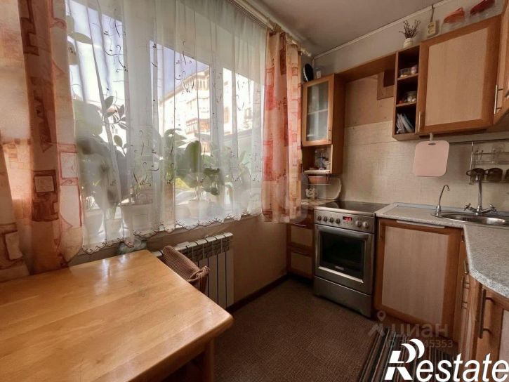 3-комн квартира улица Адмирала Кузнецова, 15,  д. 15