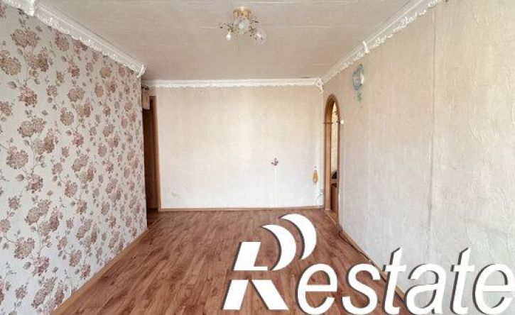 3-комн квартира улица Красных Маршалов, 24,  д. 24