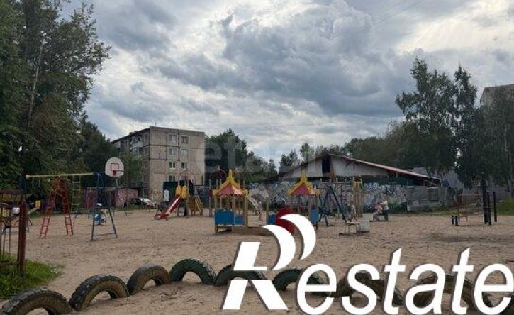 4-комн квартира улица Воронина, 39,  д. 39