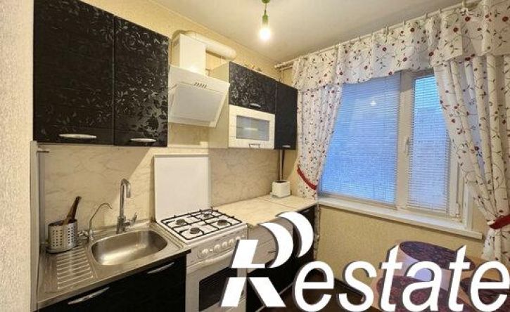 3-комн квартира улица Розы Люксембург, 37,  д. 37