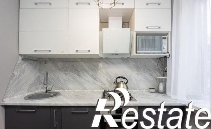 3-комн квартира проспект Дзержинского, 17 к2,  д. 17 к2