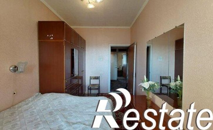 3-комн квартира проспект Дзержинского, 25,  д. 25
