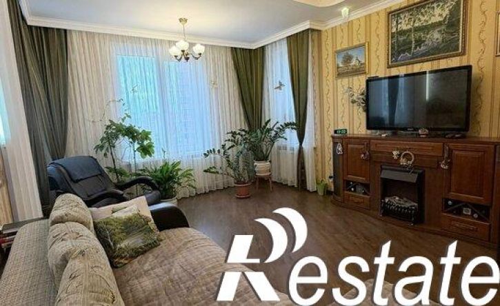 3-комн квартира Московский проспект, 41 к2,  д. 41 к2