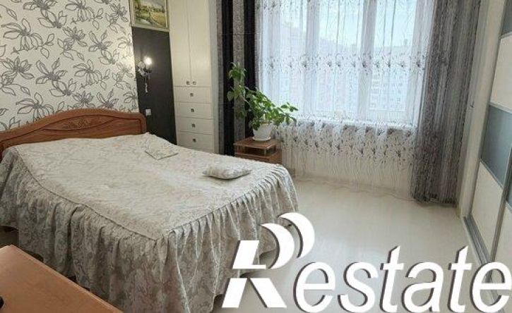 3-комн квартира Московский проспект, 41 к2,  д. 41 к2