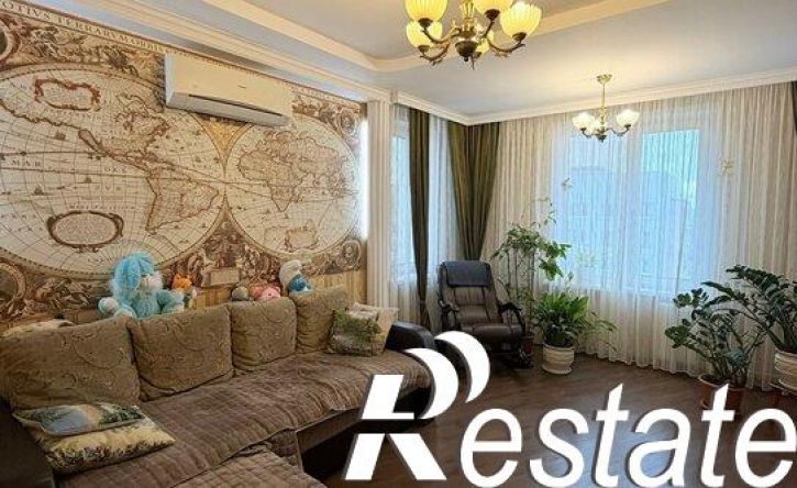3-комн квартира Московский проспект, 41 к2,  д. 41 к2