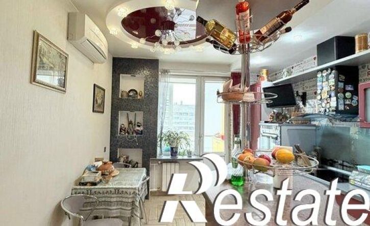 3-комн квартира Московский проспект, 41 к2,  д. 41 к2