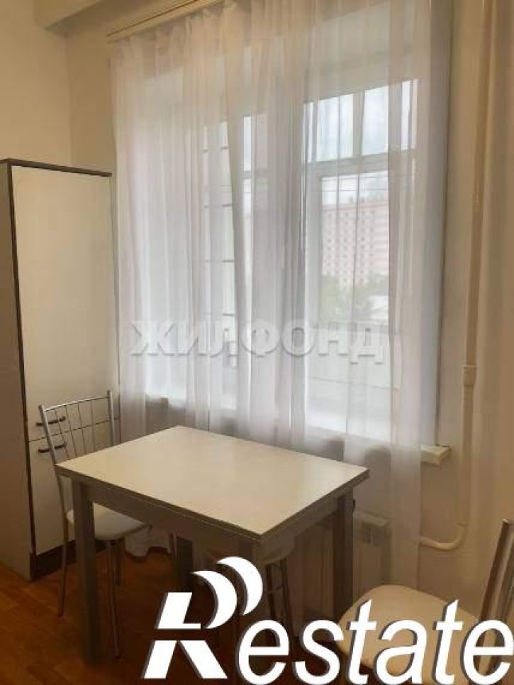 2-комн квартира Карла Либкнехта ул., д.18