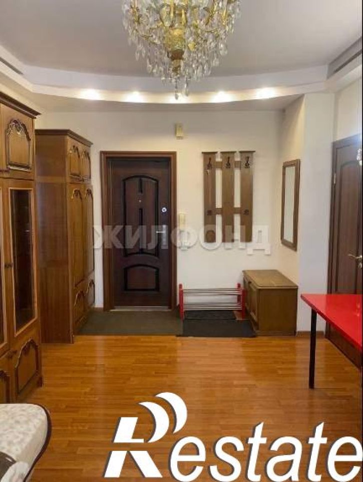 2-комн квартира Карла Либкнехта ул., д.18
