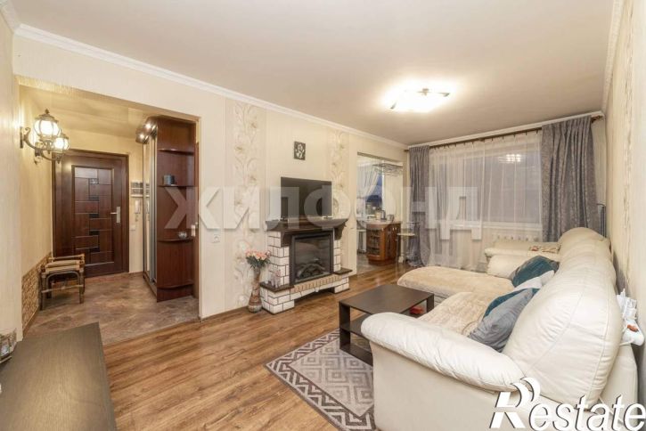 3-комн квартира Дзержинского проспект, д.7к3