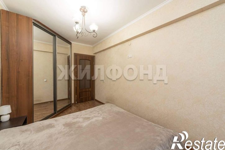 3-комн квартира Дзержинского проспект, д.7к3