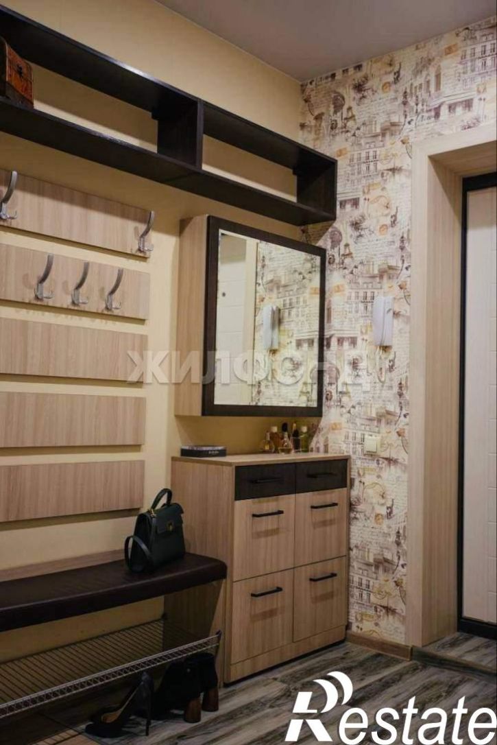 3-комн квартира Карпогорская ул., д.12к2