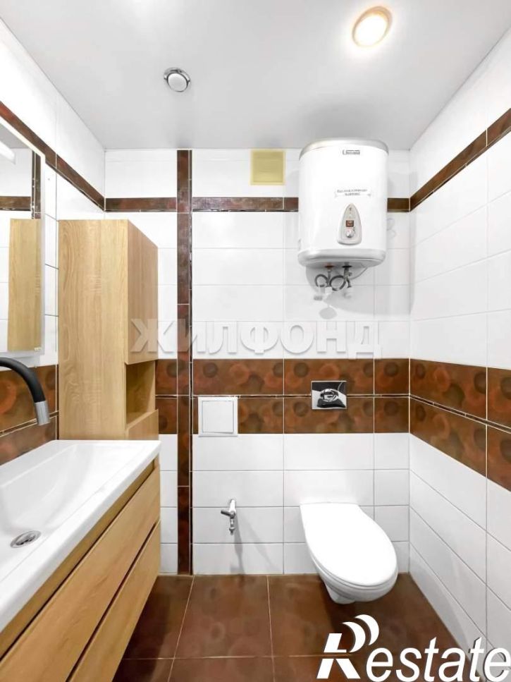 3-комн квартира Суворова ул., д.11