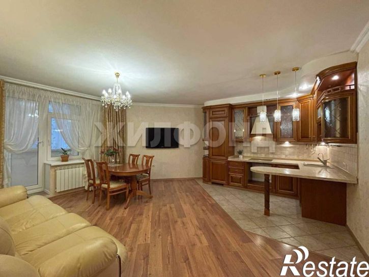 3-комн квартира Поморская ул., д.34к1