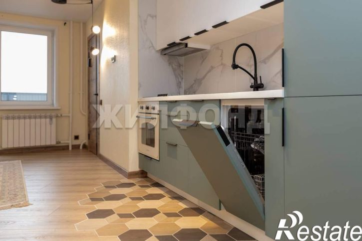 4-комн квартира Советская ул., д.17к2 стр 2