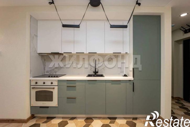 4-комн квартира Советская ул., д.17к2 стр 2